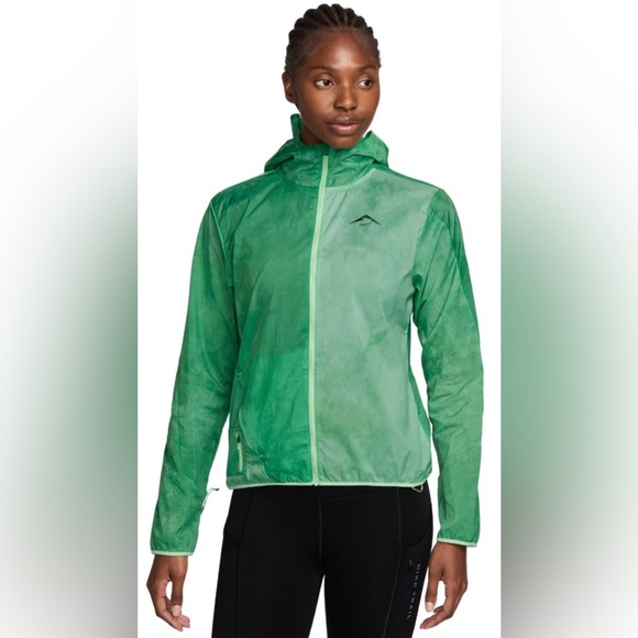 Nike Trail Women's Repel Running Jacket - Picture 1 of 12